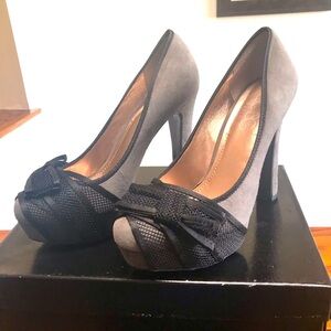 NIB BCBG Paris Grey and Black Platform Heels